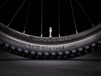 Trek PowerflyFS4 EQ EU S 27.5 Lava/ Trek Black Produktbild 21