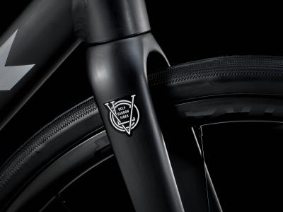 Trek Domane AL 5 44 Matte Trek Black Produktbild 8