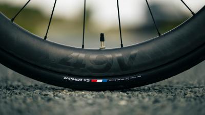 Bontrager Vorderrad Bontrager Aeolus Pro 37V Disc TLR 12T Bl Produktbild 12
