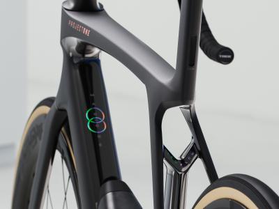 Trek Madone SLR 9 ML Matte Carbon Smoke/Prismatic Pearl Produktbild 3