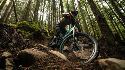 Bontrager Vorderrad Bontrager Line Elite 30 27,5 Disc 110mm Produktbild 9