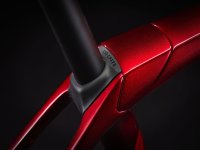 Trek Domane SLR 9 AXS 52 Metallic Red Smoke to Red Carb